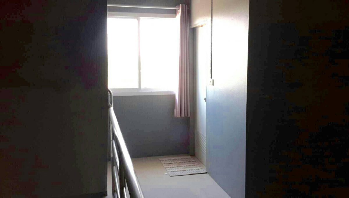 90768